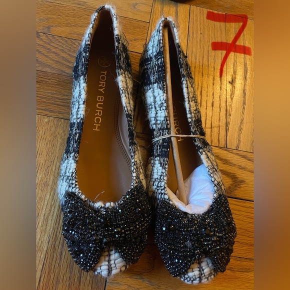 Brand new Tory Burch slides - Picture 1 of 1